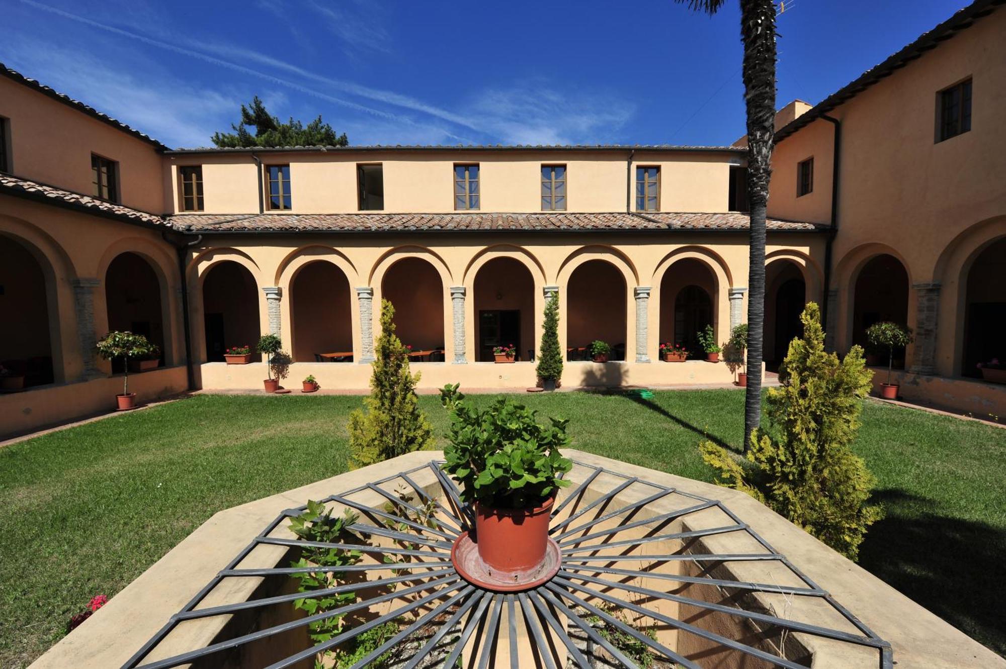 Chiostro Delle Monache Hostel וולטרה מראה חיצוני תמונה